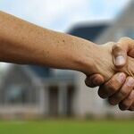 Excellent Advice, Perfect Advice, Selfish Advice? What Does Your Agent Offer?