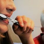 5 Top Tips for Caring for Teeth and Gums