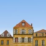 Why Are Real Estate Companies Advertising They Will Buy Your House?