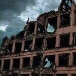 The Political Parties Got Too Powerful, and Now They're Falling Apart