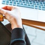 What's Better for Your Teen -- a Credit Card or Debit Card?