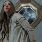 'Mother!': Jennifer Lawrence in a Misconceived Horror Pic From Darren Aronofsky