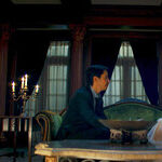 'House of Darkness': Dropping in on Dracula's Daughters
