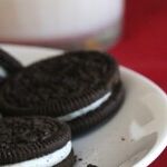 From Oreos to Apples: a Savvy Guide to Raising Healthy Eaters