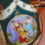 Beehive Mark on a Plethora of Porcelain