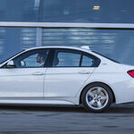 2017 BMW 330e iPerformance: Plug-In Hybrid Is a Techno Powerhouse