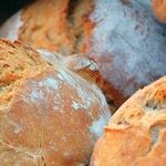 10 Incredibly Clever Ways to Use Bread Bags