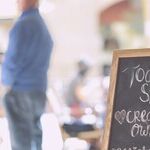 10 Ways to Save Money Eating Out at Restaurants