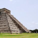 Pyramids of Venus and Saturn
