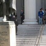 Survey: Government Has Lots of Unhappy Customers