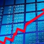 On Economic Growth, (Government) Size Matters