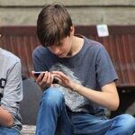 Locking Cellphones in Classrooms Is a Smart Way to Improve Performance
