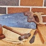 Select the Proper Handsaw for the Job