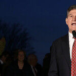 Manchin Is Not the Media's McCain