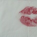 In 2016 Trump Learns, a Kiss Is Not Just a Kiss