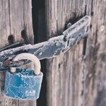 Keep Your Relationship Problems Private
