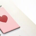 Online Dating Lets Women Make the First Move