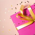 Good Friend Insists on Reciprocating Gifts